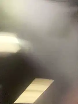 Snapshot of Everlyrose27 chatting on December 2024 05:33:01 PM Everlyrose27 online show from December 2024 05:33:01 PM