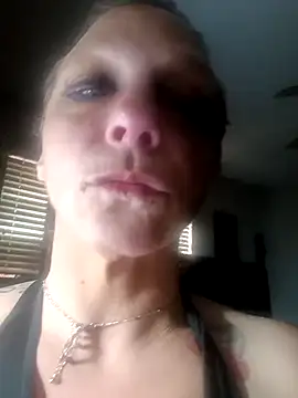 Snapshot of Everlyrose27 chatting on January 2025 02:40:02 PM Everlyrose27 online show from January 2025 02:40:02 PM