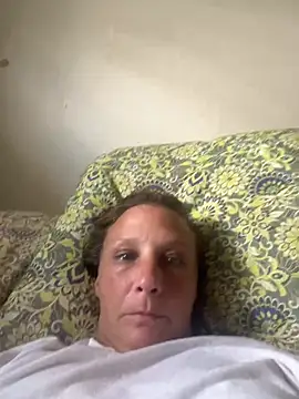 Snapshot of Everlyrose27 chatting on September 2025 08:41:01 PM Everlyrose27 online show from September 2025 08:41:01 PM