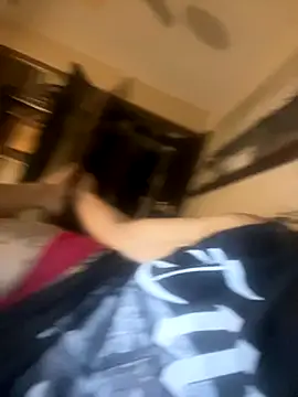 Snapshot of Everlyrose27 chatting on October 2025 04:21:01 AM Everlyrose27 online show from October 2025 04:21:01 AM