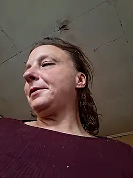 Snapshot of Everlyrose27 chatting on December 2025 07:33:02 PM Everlyrose27 online show from December 2025 07:33:02 PM