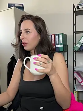 Snapshot of Hii_Lolla chatting on March 2025 07:14:01 AM Hii Lolla online show from March 2025 07:14:01 AM