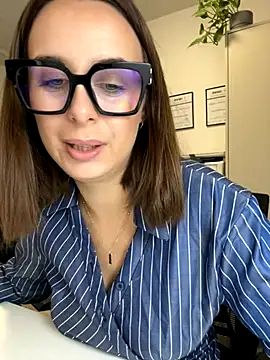 Snapshot of Hii_Lolla chatting on November 2025 07:09:01 AM Hii Lolla online show from November 2025 07:09:01 AM