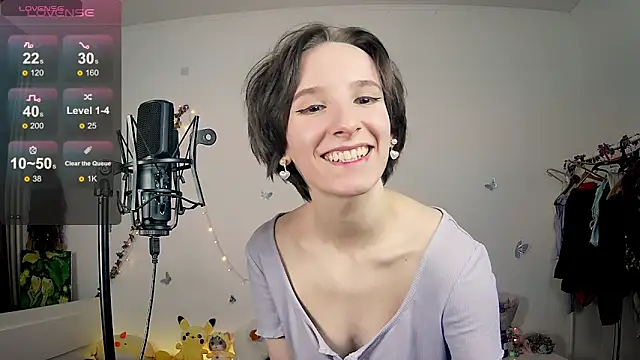 Violet Veliya online show from December 2024 06:04:02 PM