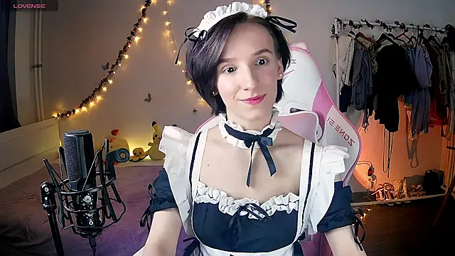 Violet Veliya online show from February 2025 03:49:02 PM