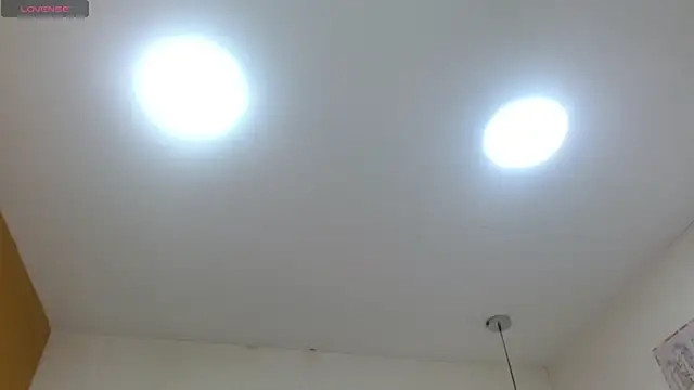 Snapshot of DmitriSanders chatting on March 2025 11:47:02 PM DmitriSanders online show from March 2025 11:47:02 PM