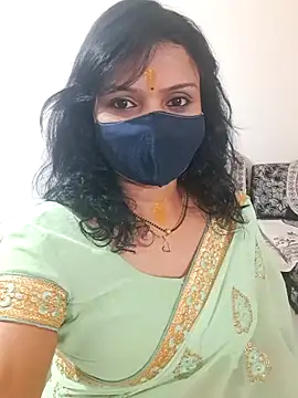 Snapshot of khushikhushi chatting on February 2025 06:32:02 AM khushikhushi online show from February 2025 06:32:02 AM