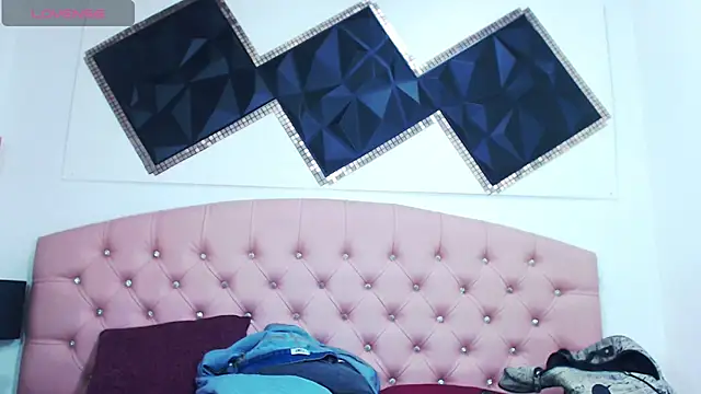 Snapshot of andrea_safeira_doll chatting on March 2025 01:35:02 AM andrea safeira doll online show from March 2025 01:35:02 AM