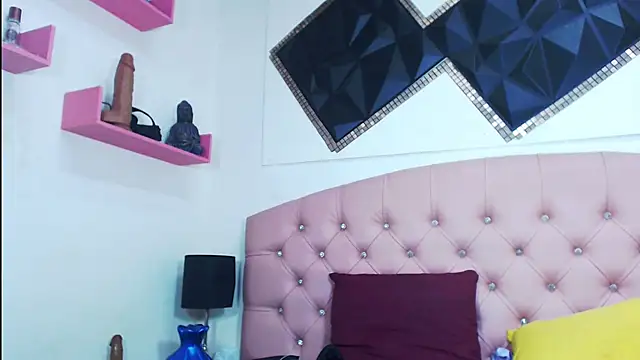 Snapshot of andrea_safeira_doll chatting on September 2025 09:08:02 PM andrea safeira doll online show from September 2025 09:08:02 PM