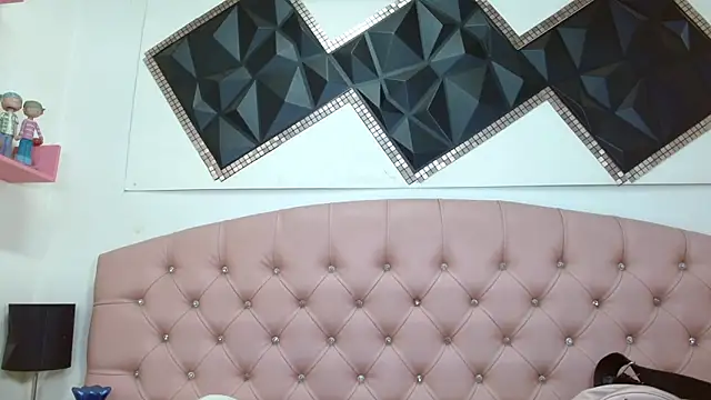 Snapshot of andrea_safeira_doll chatting on February 2026 12:09:02 AM andrea safeira doll online show from February 2026 12:09:02 AM