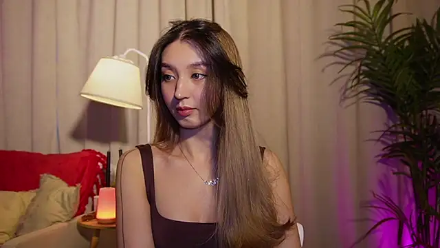 Snapshot of Sarasuo1 chatting on February 2025 12:37:01 PM Sarasuo1 online show from February 2025 12:37:01 PM