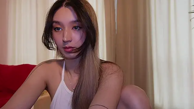 Snapshot of Sarasuo1 chatting on February 2025 07:37:02 AM Sarasuo1 online show from February 2025 07:37:02 AM