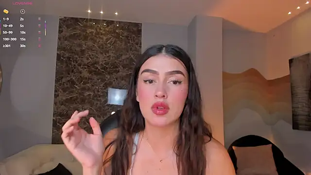 PaulinaSantos  online show from May 2026 08:06:02 PM