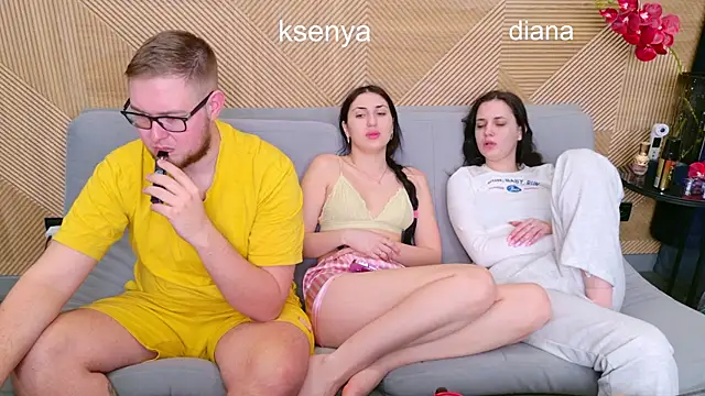 Ksenny online show from March 2026 05:23:01 AM