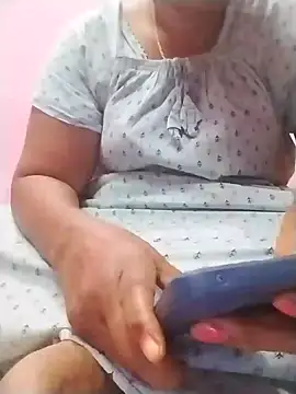 Snapshot of Tamilpriya46 chatting on January 2025 10:49:02 AM Tamilpriya46 online show from January 2025 10:49:02 AM