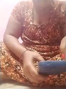 Snapshot of Tamilpriya46 chatting on January 2025 08:08:02 AM Tamilpriya46 online show from January 2025 08:08:02 AM