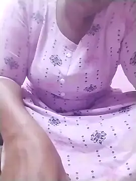Snapshot of Tamilpriya46 chatting on February 2025 12:17:02 PM Tamilpriya46 online show from February 2025 12:17:02 PM
