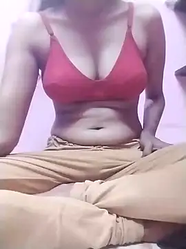 Snapshot of Tamilpriya46 chatting on February 2025 11:49:01 AM Tamilpriya46 online show from February 2025 11:49:01 AM