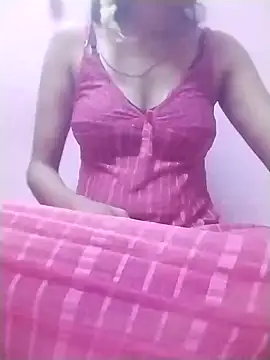 Snapshot of Tamilpriya46 chatting on February 2025 06:15:02 PM Tamilpriya46 online show from February 2025 06:15:02 PM