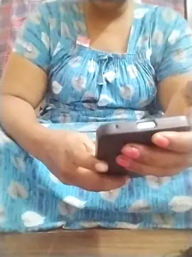Snapshot of Tamilpriya46 chatting on September 2025 04:18:01 PM Tamilpriya46 online show from September 2025 04:18:01 PM