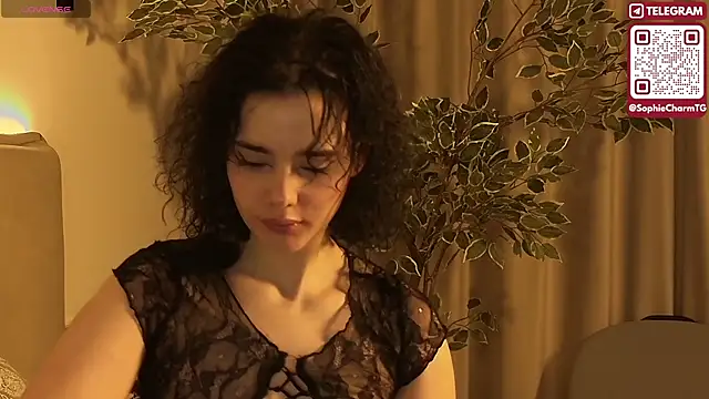 Snapshot of SophieCharm chatting on February 2026 04:42:01 AM SophieCharm online show from February 2026 04:42:01 AM