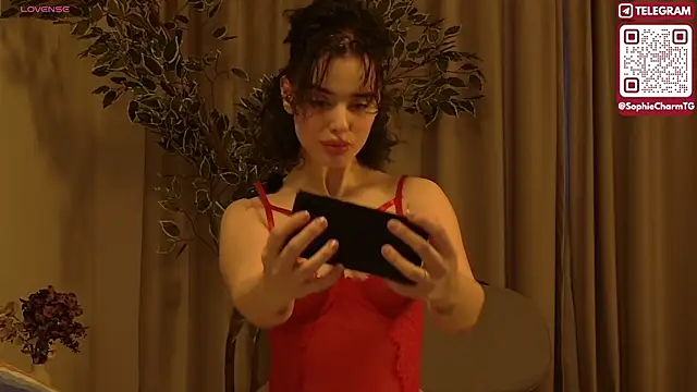 Snapshot of SophieCharm chatting on March 2026 05:02:01 AM SophieCharm online show from March 2026 05:02:01 AM