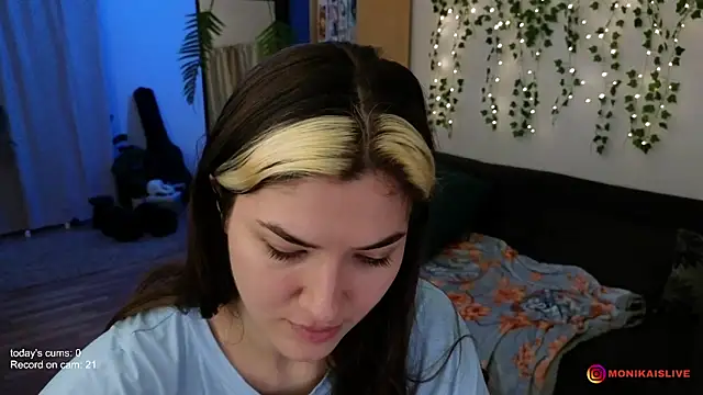 monikavenom online show from February 2026 05:22:02 AM