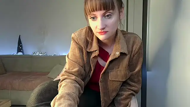 victoirenextdoor online show from December 2024 05:10:01 PM