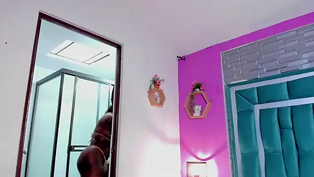 LORENSCOLLINS online show from December 2025 07:54:02 PM