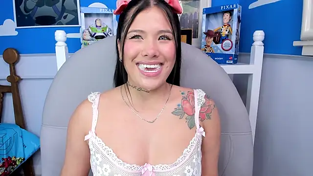 miss keisi online show from February 2025 06:28:01 PM