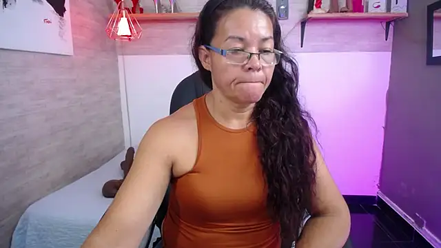 MaturePure online show from October 2025 11:02:01 PM