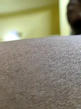 Brown Munda047 online show from October 2025 06:06:01 PM