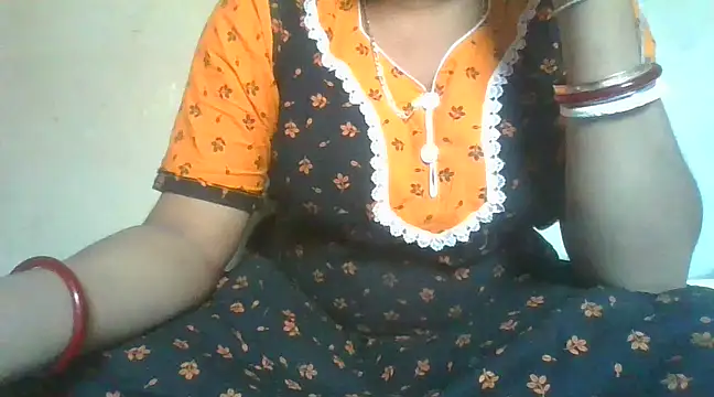 Snapshot of Sexy_rosyyyy chatting on February 2025 10:39:02 AM Sexy rosyyyy online show from February 2025 10:39:02 AM