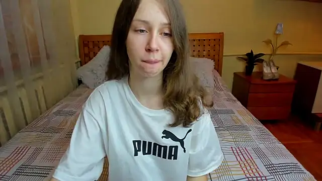 AfinaCutie online show from October 2025 01:45:02 PM