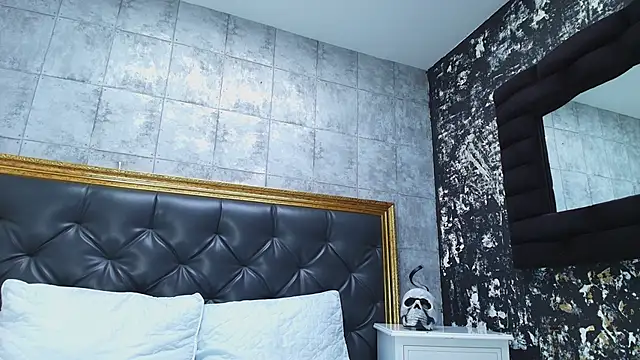 AgarEvans online show from February 2025 04:59:01 AM