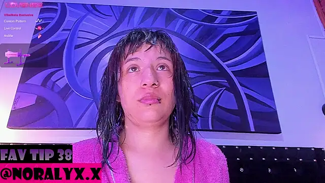 Snapshot of hey_noraly chatting on July 2026 04:16:01 AM hey noraly online show from July 2026 04:16:01 AM