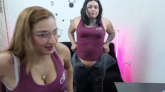 Snapshot of _sweetcarla chatting on November 2025 04:11:02 AM sweetcarla online show from November 2025 04:11:02 AM