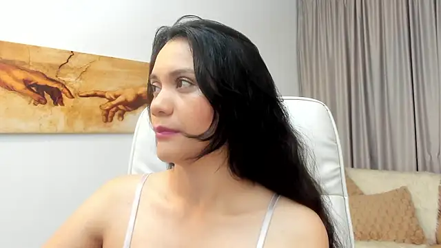 mariiana murillo01 online show from October 2025 03:51:01 AM