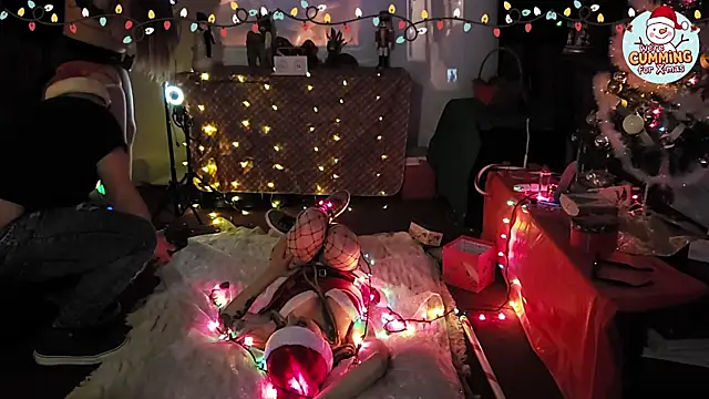 Snapshot of tayshie chatting on December 2024 09:39:02 AM tayshie online show from December 2024 09:39:02 AM