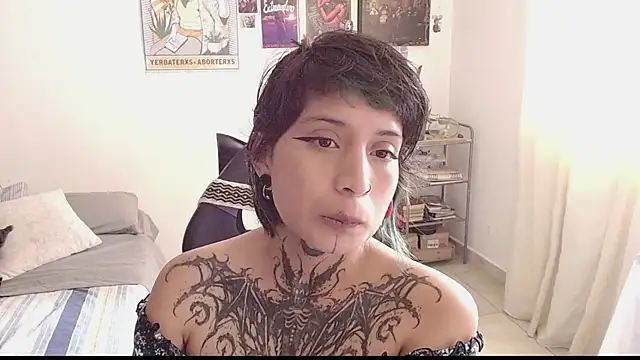 Snapshot of _Apola_77 chatting on January 2025 06:34:02 PM Apola 77 online show from January 2025 06:34:02 PM