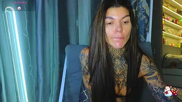 tattooedBabyy online show from February 2026 12:34:01 PM
