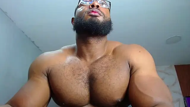 Snapshot of George_Dominator chatting on March 2025 11:42:02 PM George Dominator online show from March 2025 11:42:02 PM