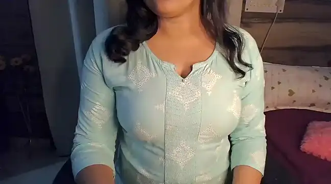 Trezza online show from January 2025 03:52:01 AM