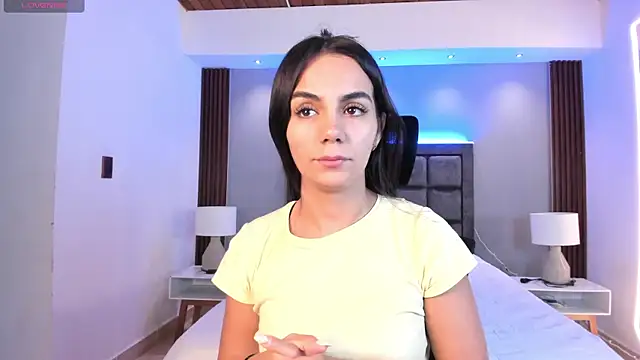 Snapshot of martina_mancini chatting on September 2025 12:54:01 PM martina mancini online show from September 2025 12:54:01 PM