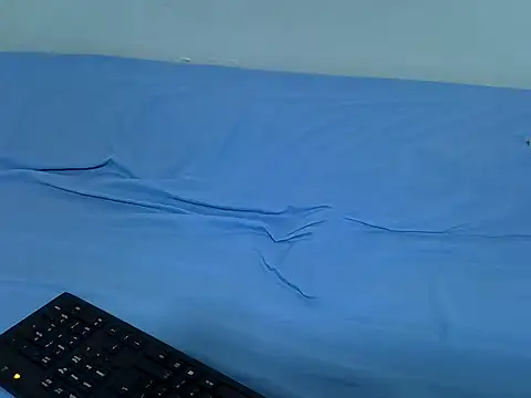 Snapshot of drowllie chatting on February 2026 03:44:02 AM drowllie online show from February 2026 03:44:02 AM