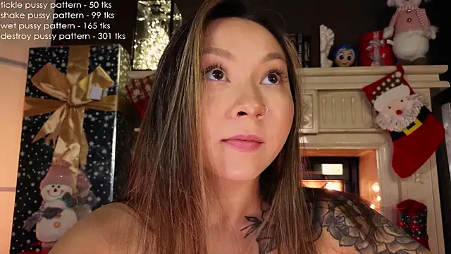 im casey online show from December 2024 11:44:01 AM