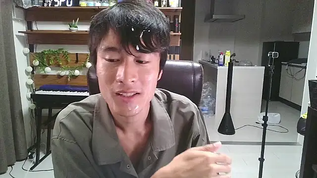 Snapshot of IroManager chatting on September 2025 03:45:01 PM IroManager online show from September 2025 03:45:01 PM