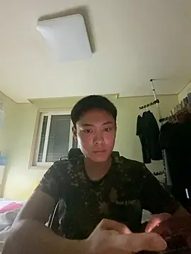 Snapshot of koreahankook2 chatting on September 2025 03:27:02 PM koreahankook2 online show from September 2025 03:27:02 PM