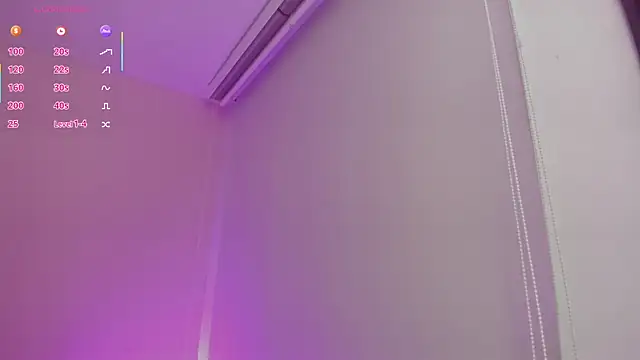 Oriana Guzman online show from April 2026 10:59:01 PM