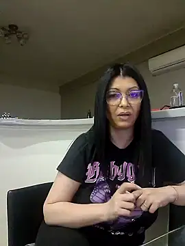 Milf Abigail online show from February 2025 02:28:02 AM